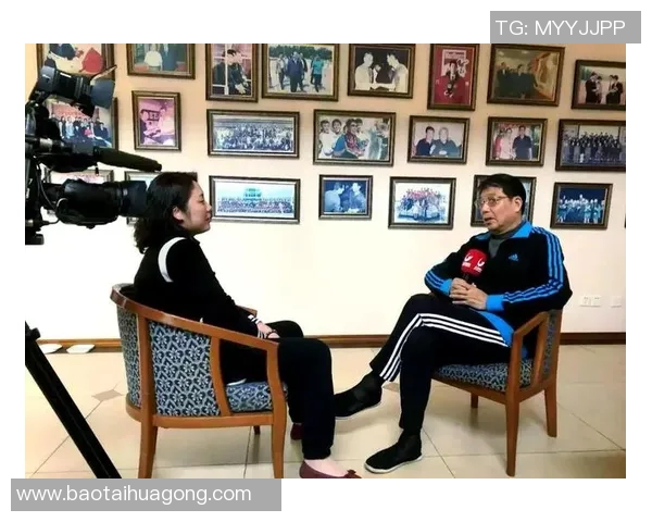 足球传奇背后的故事:球星纪录片的创作与拍摄过程揭秘